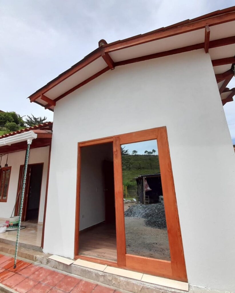 Casa prefabricada campestre entregada en San Vicente Ferrer, Antioquia – Proyecto San Vicente foto 2